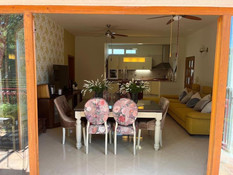 Apartment Kalliope, 200M Sea คาชเตลา ภายนอก รูปภาพ